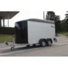 1000.webp Anhänger Koffer Roadster 500 XL – Zweiachsig – Von 1100 kg bis 2000 kg – 365 x 167 x 200 cm Innenmaß