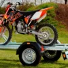 1904-remorque-porte-moto-2-rails-1024x639-1.webp Motorradanhänger 2 Schienen BRENDERUP Vorrätig