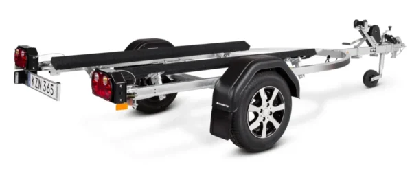 BR_B_PR_PWC750-Rails_001-1024x425-1.webp BRENDERUP Unterwasser-Skiständer