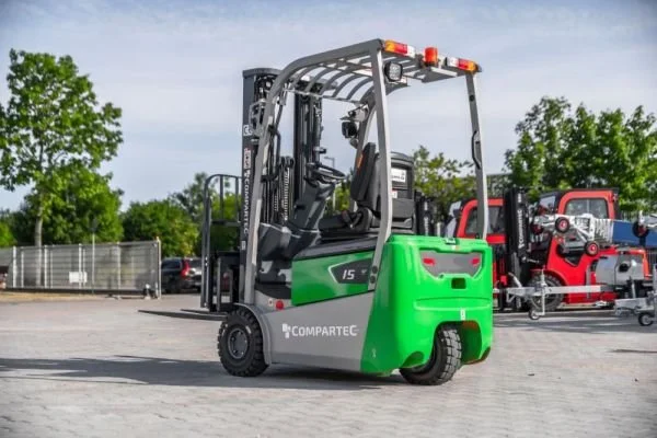 GH15E_Compartec_Forklift_electric_1500kg_4800mm_chariot-elevateur-a-trois-roues_16492_600x600.webp Elektrostapler GH-15E – bis 3500 kg, bis 4800 mm