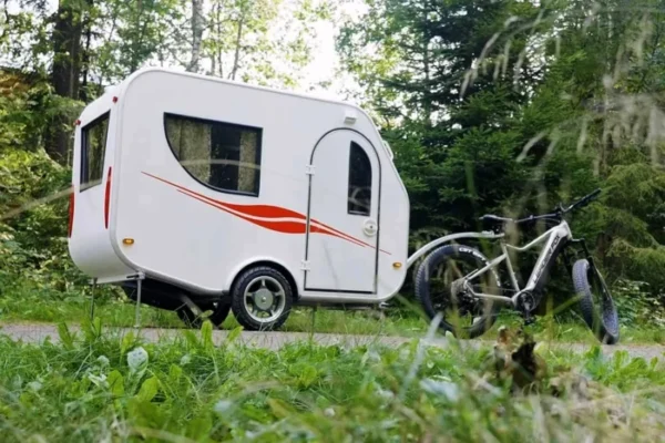 Go05-700x467-1.webp Jalontrailer Wohnwagen Modell Go Travel 7