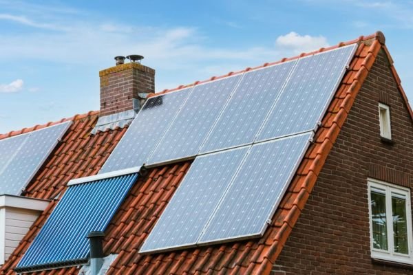 Kopie-von-Solartechnik_Energytec_europe_Solaranlagen_Komplettpaket_02_14604_600x600.jpg Solaranlage 9,72 kWp – Komplettpaket Photovoltaik