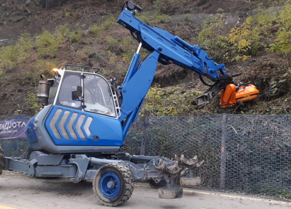 Hydraulischer Mulchkopf ARH-100 für Minibagger – 100 cm – Hammermulcher – Für 3–7 Tonnen Bagger – Profi Qualität