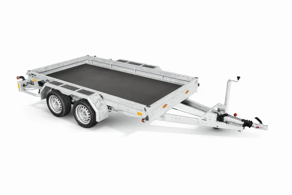 bt-st_au_introperspektive_fronta9381_600x600-1.webp Plattformanhänger BRENDERUP – 4,17 m x 2,04 m / 2.500 kg