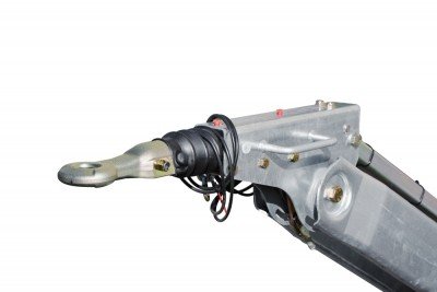 Kipper TRIUS SHDK O2 27-36-20.2 mit 2 mm Stahlbordwänden und Handpumpe.