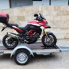 porte-moto-plateau-250m-x-130m-750-kg-erde.webp Motorradanhänger 2,50 m x 1,30 m 750 kg ERDE